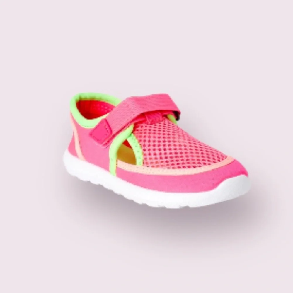 Wonder Nation Toddler Girls Beach Water Shoes in Pink
